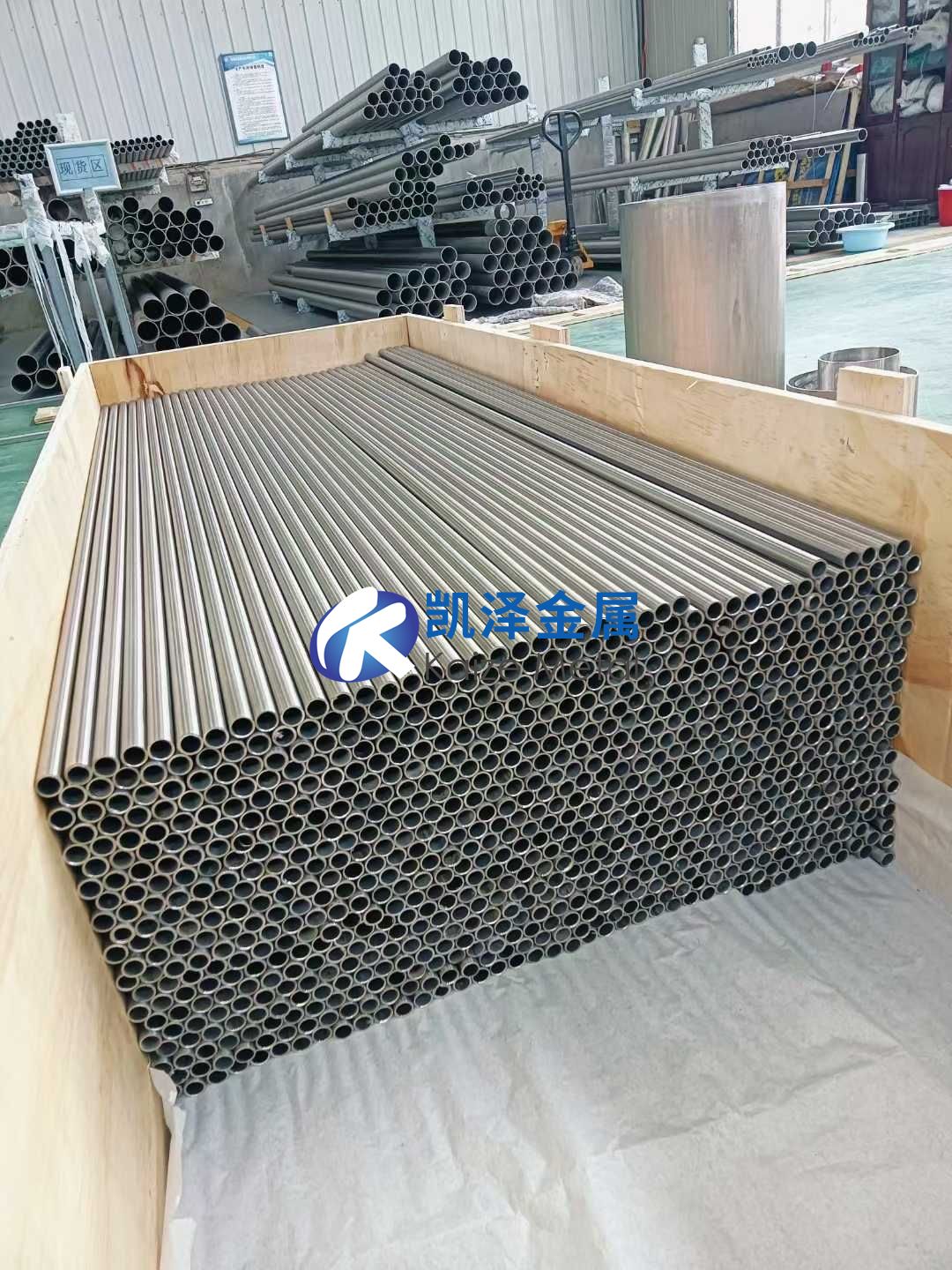 航空航天領域鈦合金管材的特性優勢、應用場景與技術發展展望——系統梳理分類體系與核心性能，聚焦發動機/燃油/操縱系統關鍵應用，探索先進制造技術賦能路徑